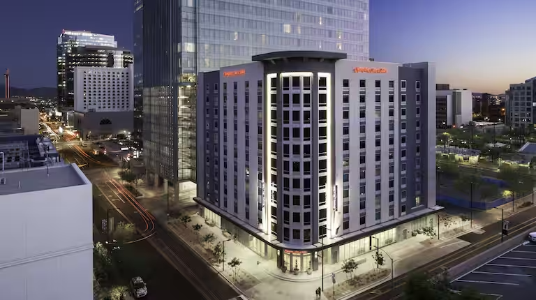 Hampton Inn and Suites Phoenix Downtown
