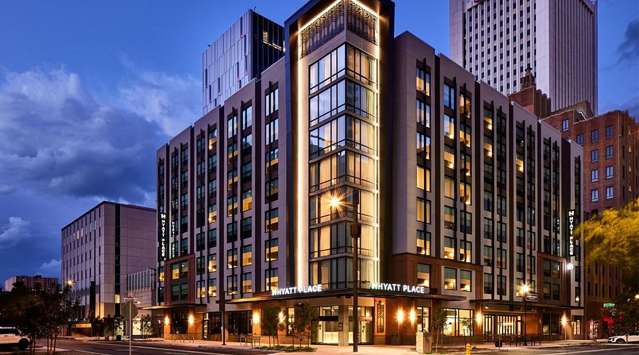 Hyatt Place Phoenix Downtown
